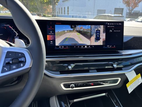 Used 2026 BMW X5 sDrive40i w/ M Sport Package image 25