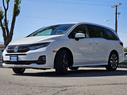New 2026 Honda Odyssey Elite image 4