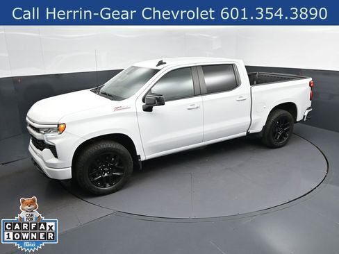 Used 2023 Chevrolet Silverado 1500 RST AWD/4WD image 25