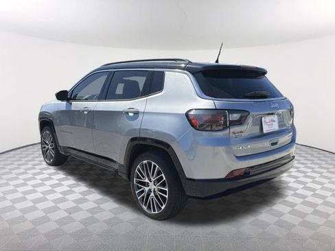 Used 2024 Jeep Compass Limited w/ Elite Group AWD/4WD image 15