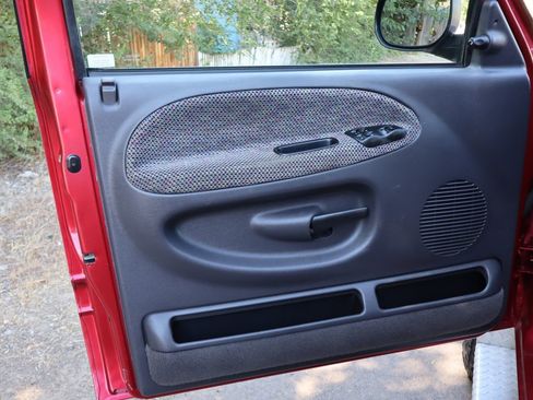 Used 1998 Dodge Ram 2500 Truck Laramie SLT image 24