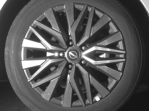 Used 2025 Nissan Altima 2.5 SV image 13