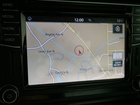 Used 2016 Volkswagen Jetta Sport image 29