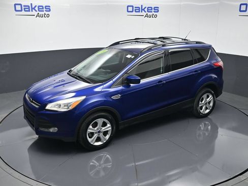 Used 2016 Ford Escape SE w/ Equipment Group 201A FWD image 48