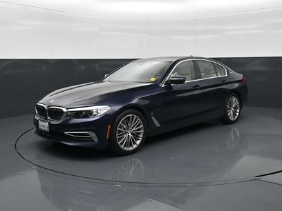 Used 2019 BMW 530e w/ Luxury Package