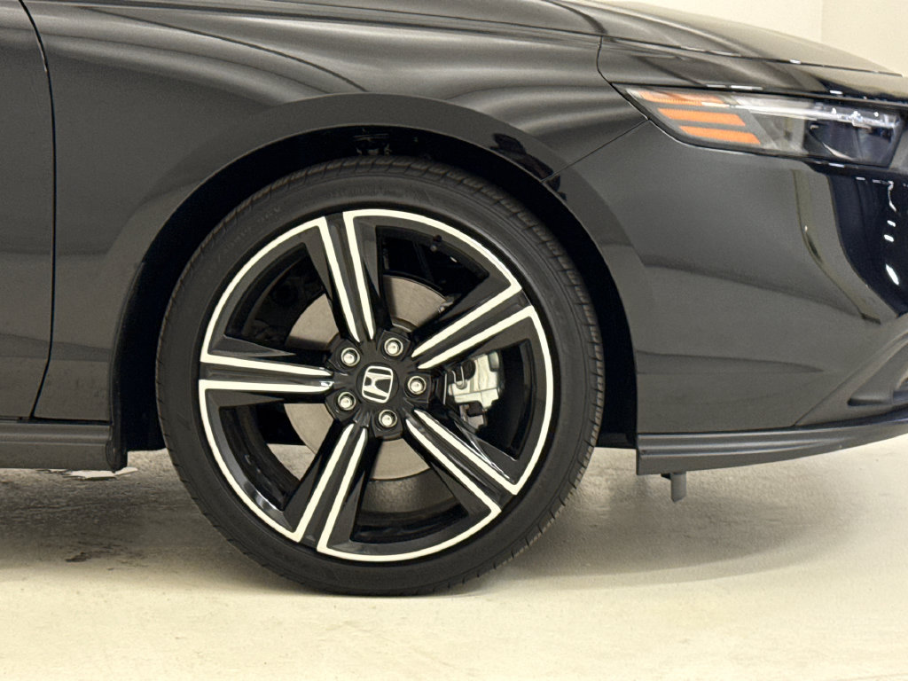 Certified 2026 Honda Accord Sport image 7