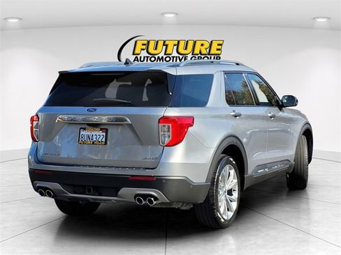 Certified 2021 Ford Explorer Platinum w/ Equipment Group 601A image 9