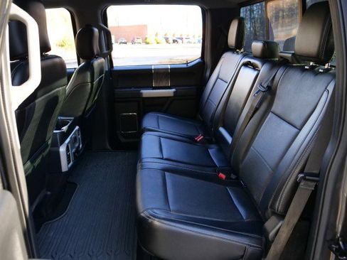 Used 2019 Ford F250 Lariat w/ Lariat Ultimate Package image 26