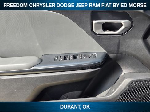 Used 2025 Kia K4 FWD image 17