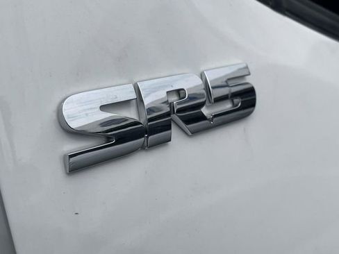 Used 2019 Toyota Tacoma SR5 RWD image 3