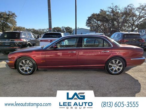 Used 2005 Jaguar XJ8 image 6