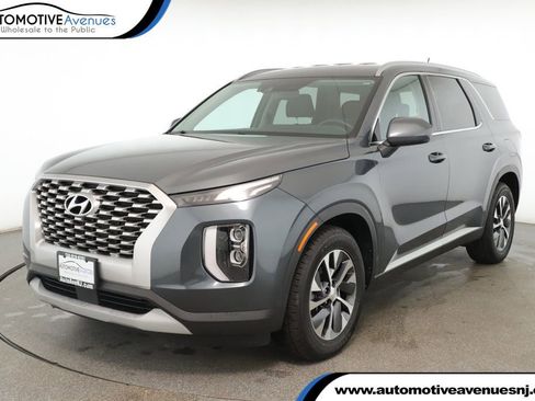 Used 2022 Hyundai Palisade SEL image 1