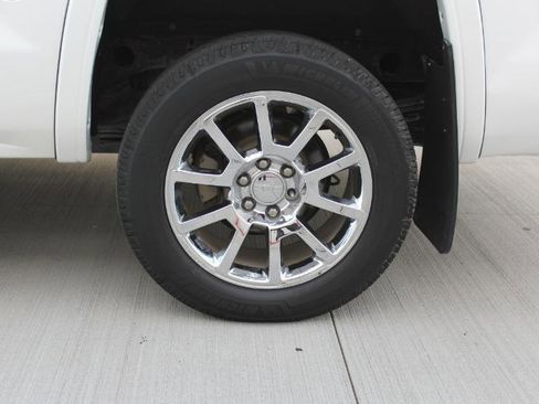 Used 2014 GMC Sierra 1500 Denali image 44