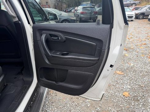 Used 2011 Chevrolet Traverse LT w/ LPO, 'HIT The Road' Package image 13