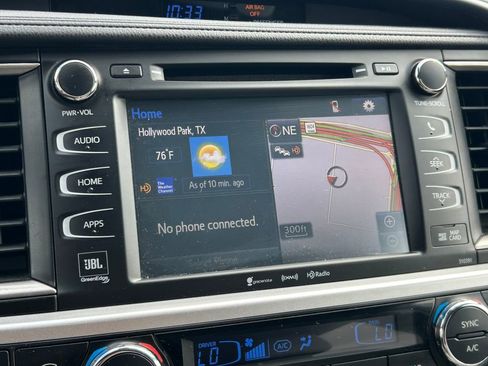 Used 2019 Toyota Highlander Limited image 37