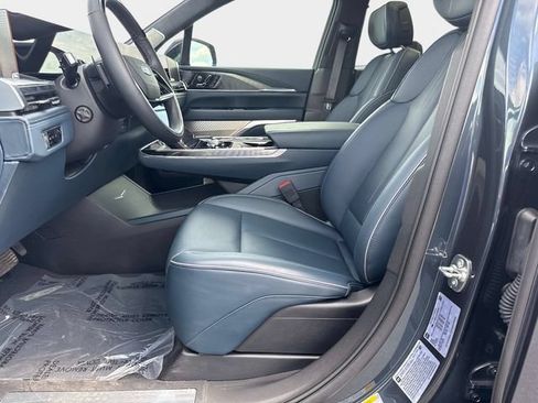 Used 2025 Cadillac Escalade IQ Luxury 2 w/ LPO, Premium Carpet Package AWD/4WD image 16