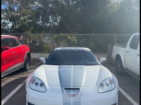 Used 2013 Chevrolet Corvette Grand Sport w/ 4LT Preferred Equipment Group image 1