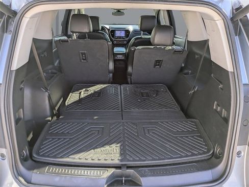 Used 2021 GMC Acadia AT4 image 12