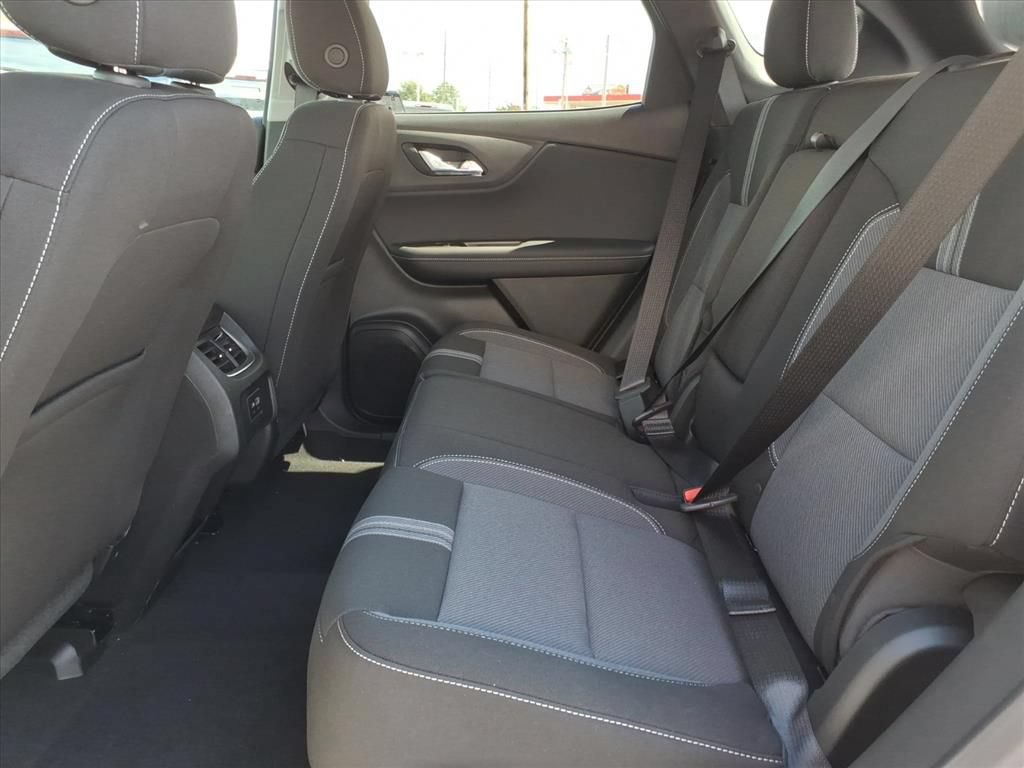 New 2026 Chevrolet Blazer LT w/ Convenience Package FWD image 14