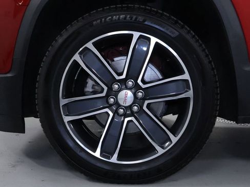 Used 2021 GMC Acadia SLT w/ LPO, Floor Liner Package image 36