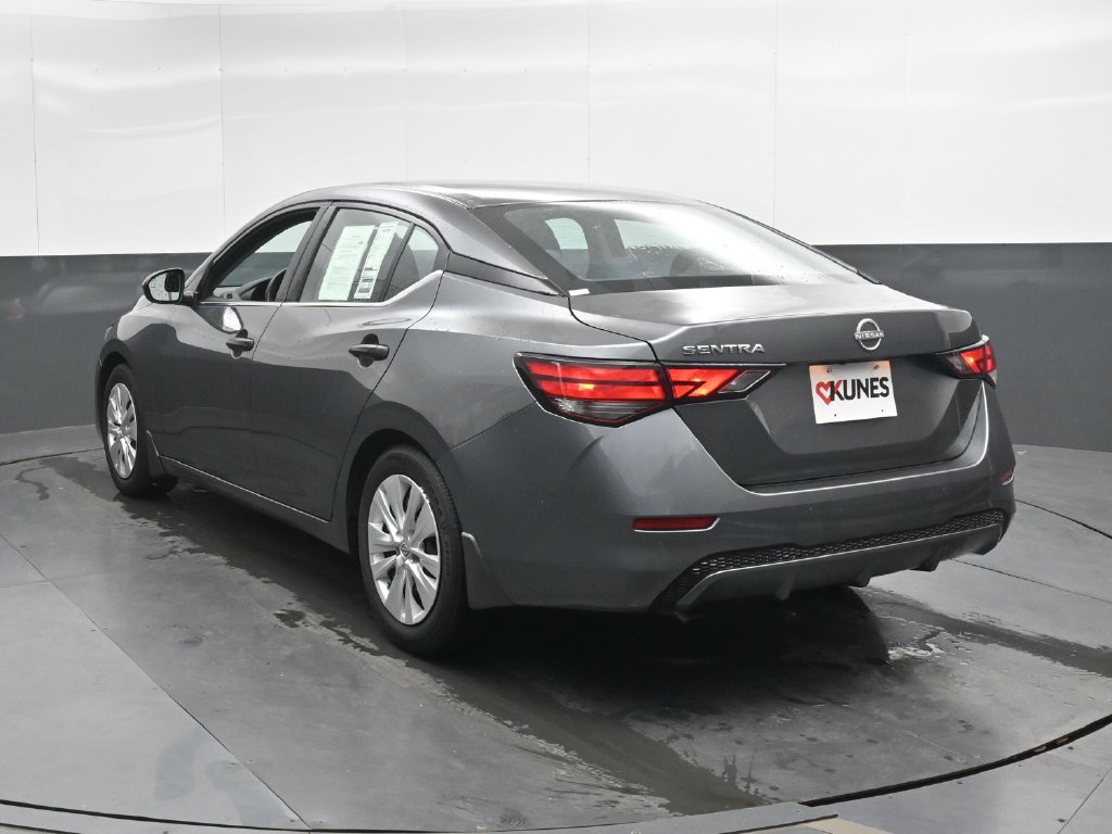 Used 2025 Nissan Sentra S FWD image 9