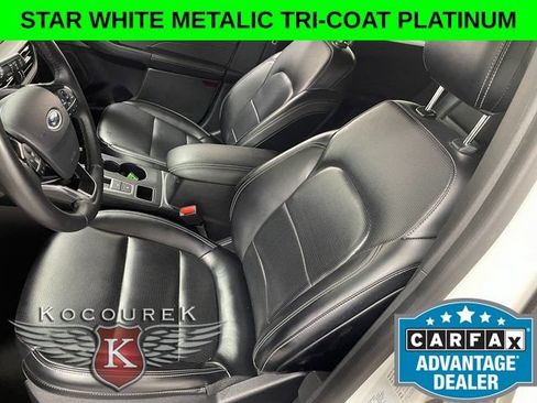 Used 2024 Ford Escape Platinum AWD/4WD image 12