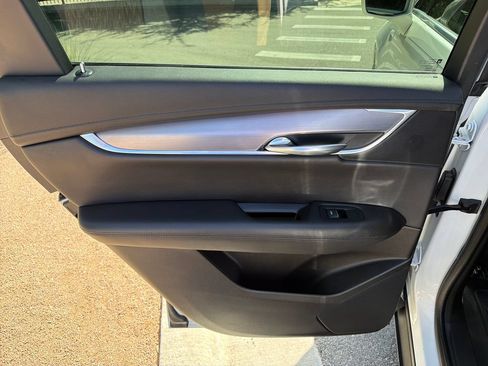 Used 2019 Cadillac XT5 Premium Luxury w/ Driver Assist Package FWD image 36
