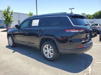 Used 2023 Jeep Grand Cherokee L Limited w/ Luxury Tech Group II AWD/4WD video 4