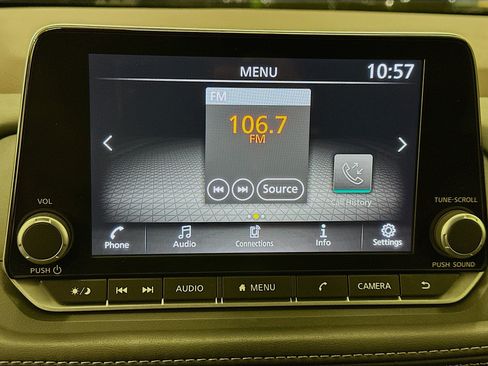 Used 2023 Nissan Rogue S AWD/4WD image 21