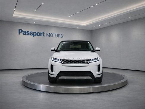 Used 2023 Land Rover Range Rover Evoque SE AWD/4WD image 2