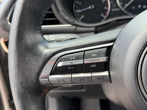 Used 2022 MAZDA MAZDA3 s AWD/4WD image 25