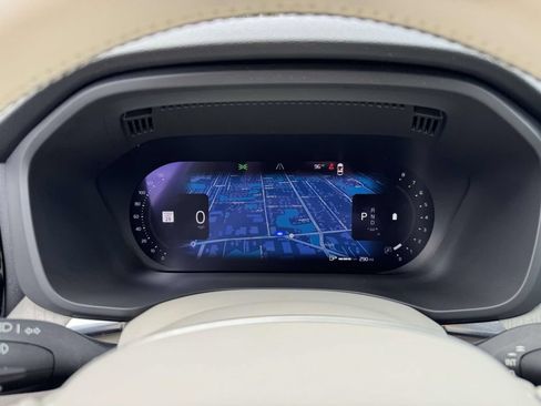 Certified 2024 Volvo XC60 B5 Plus w/ Protection Package Premier AWD/4WD image 23