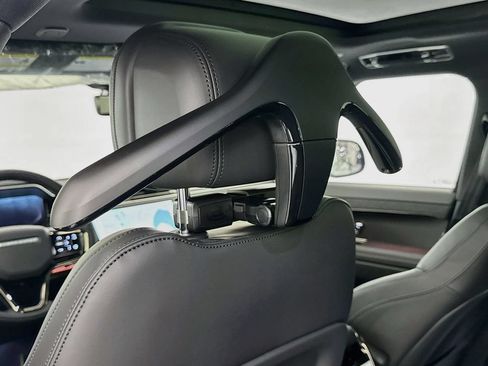 New 2026 Land Rover Range Rover Sport Dynamic SE AWD/4WD image 26