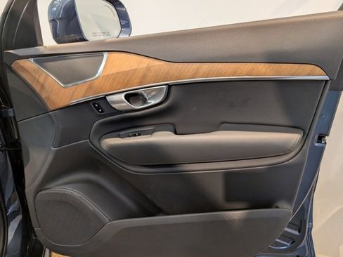 Used 2024 Volvo XC90 B6 Plus w/ Protection Package Premier image 30