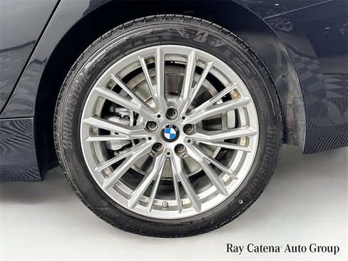 Certified 2023 BMW 330i xDrive Sedan w/ Premium Package image 33