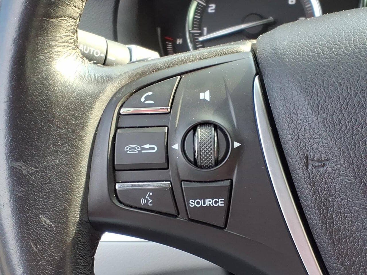Used 2017 Acura TLX w/ Technology Package FWD image 27