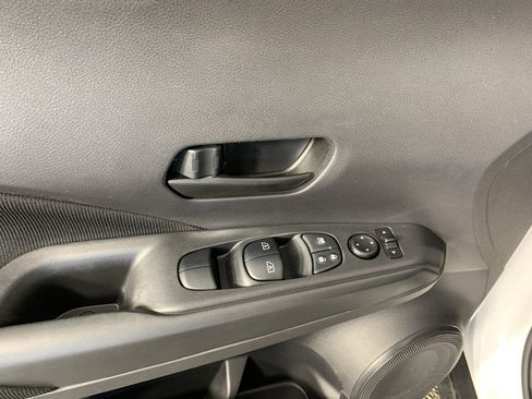 Used 2025 Nissan Kicks Play S FWD image 15