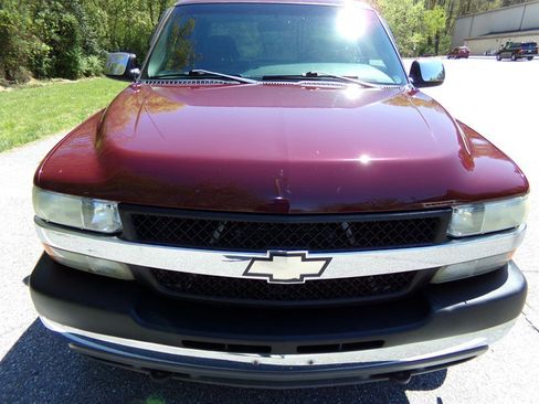 Used 2002 Chevrolet Silverado 2500 LS AWD/4WD image 3