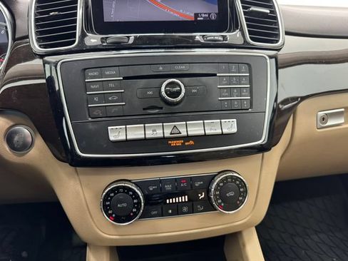 Used 2018 Mercedes-Benz GLE 350 image 4