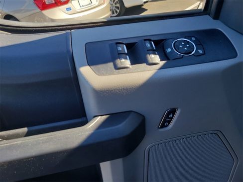 Used 2022 Ford F250 XL w/ STX Appearance Package image 14