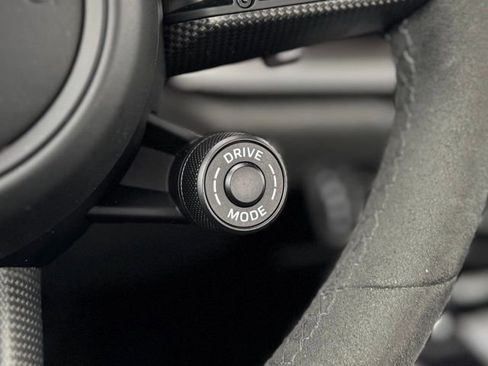 Used 2024 Porsche 911 Carrera GTS image 21