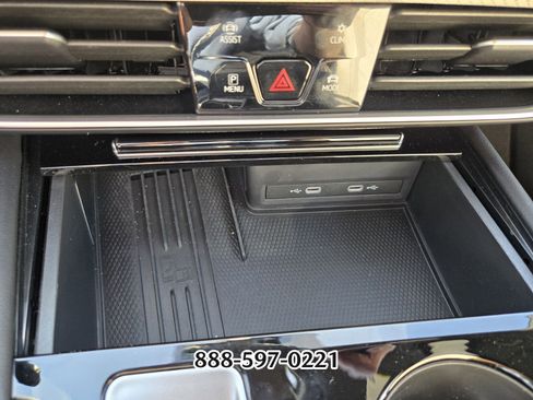 Certified 2025 Volkswagen Atlas Cross Sport SEL Premium R-Line image 26