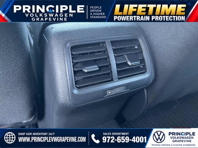 Used 2017 Volkswagen GTI S FWD image 23