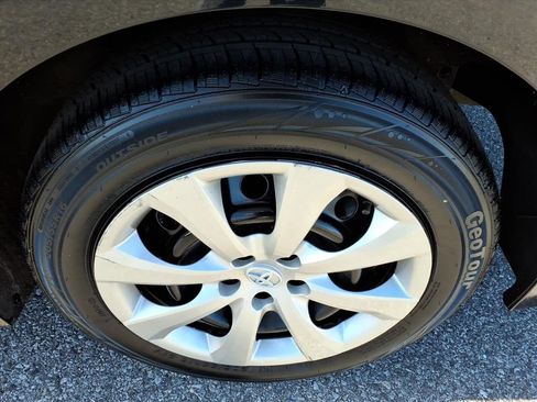 Certified 2024 Toyota Corolla LE image 6