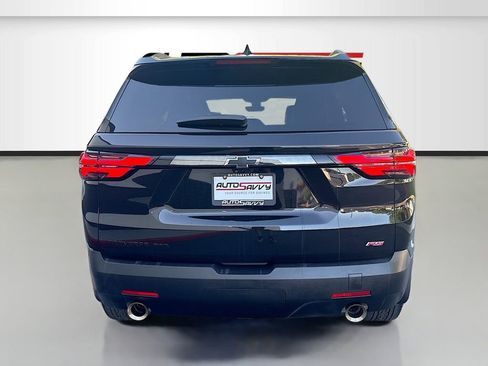 Used 2023 Chevrolet Traverse RS w/ LPO, Floor Liner Package AWD/4WD image 6