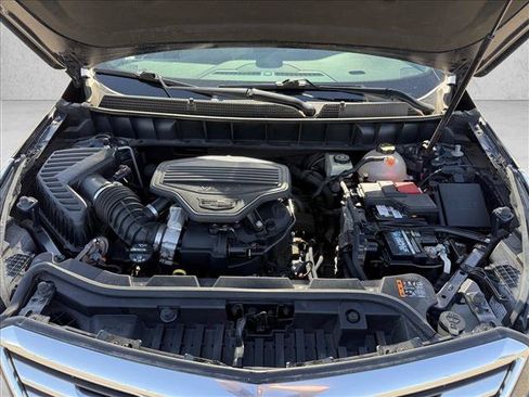 Used 2018 Cadillac XT5 Premium Luxury FWD image 27