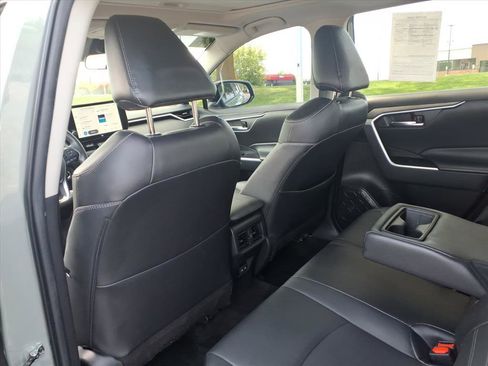 Used 2023 Toyota RAV4 XLE Premium AWD/4WD image 27