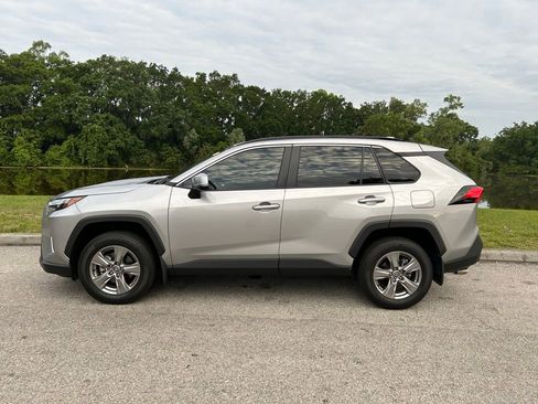 Used 2024 Toyota RAV4 XLE FWD image 3