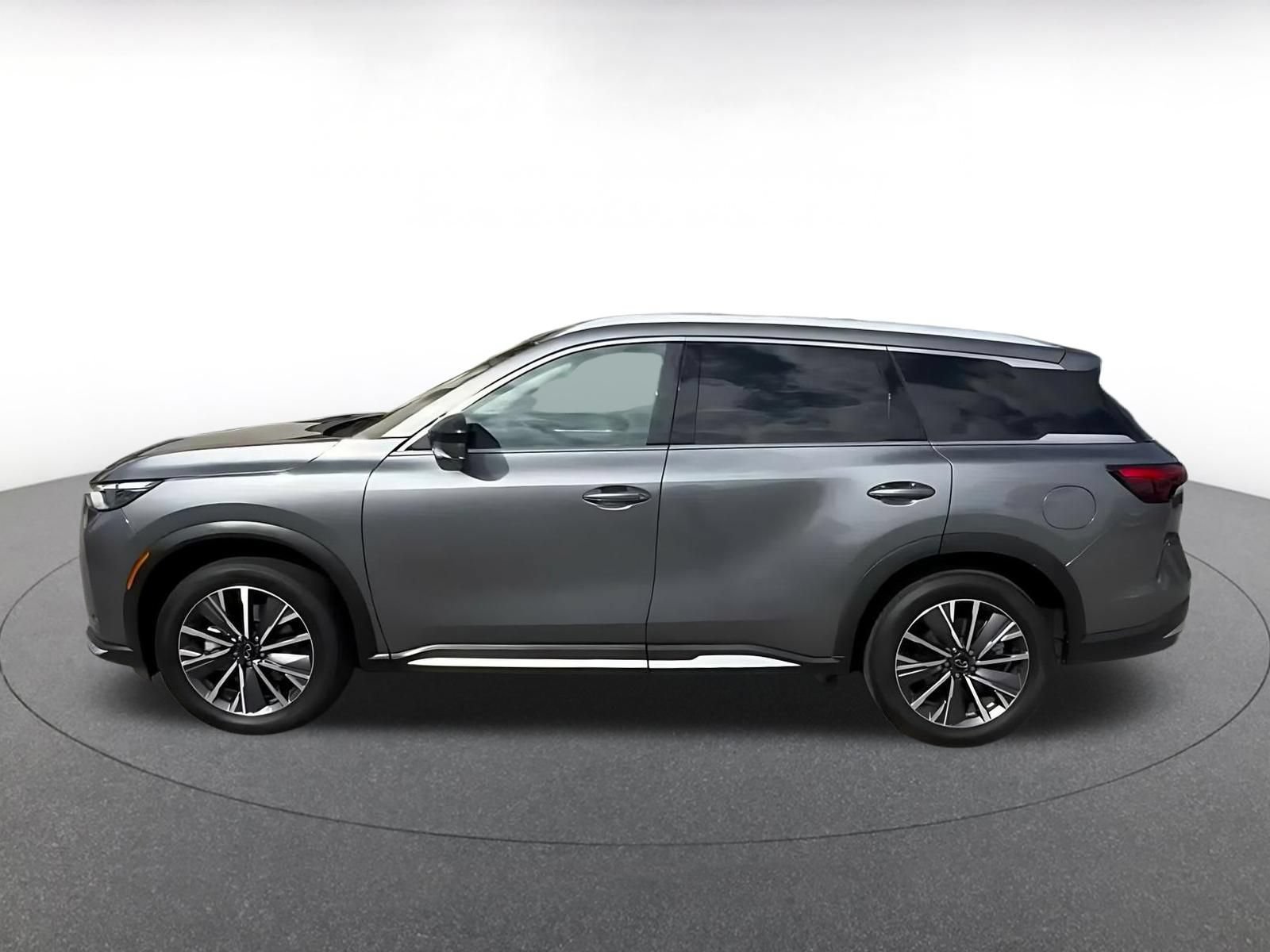 Used 2026 INFINITI QX60 Luxe FWD image 8