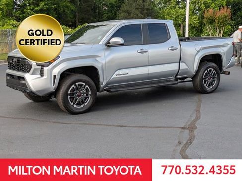 Certified 2025 Toyota Tacoma TRD Sport AWD/4WD image 8
